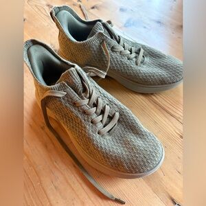 Vivaia Urban-Wool Unisex Sneaker Sliders in Sober Nature Color Size 39